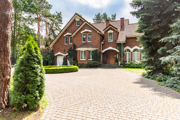 Reasons to Select Us for Your Driveway Paving Requirements in Farmington, MO